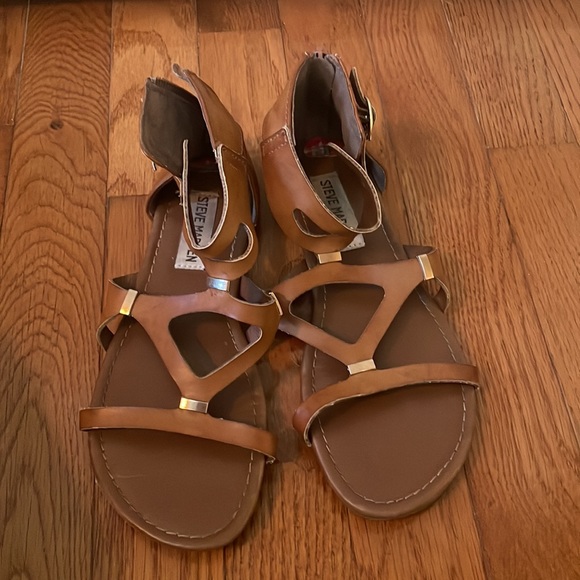 Steve Madden - Brown Leather Gladiator Sandals - Size 2 - Picture 3 of 7